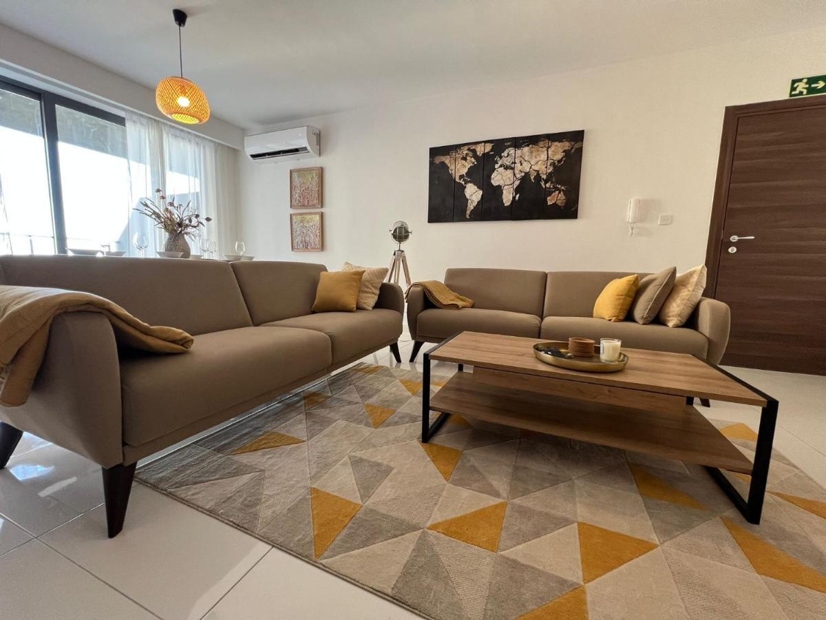 Brand New Apartment 2 Mins From Seafront San Pawl il-Baħar Kültér fotó